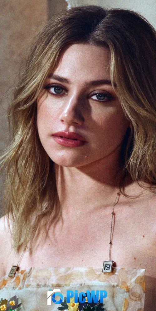 Lili Reinhart V Magazine 3K Mobile Wallpaper