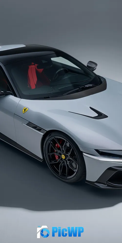Novitec Ferrari 12Cilindri 3K Mobile Wallpaper