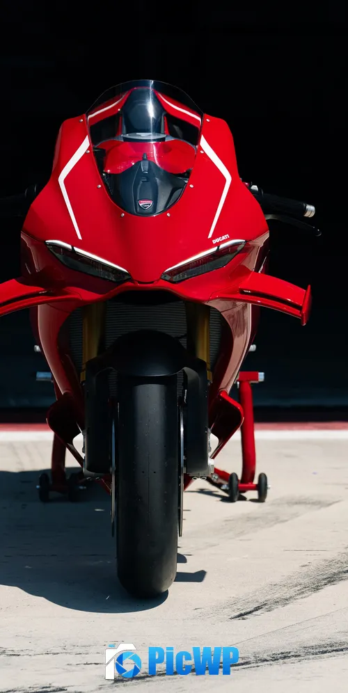 2026 Ducati Panigale V4 R 3K Mobile Wallpaper