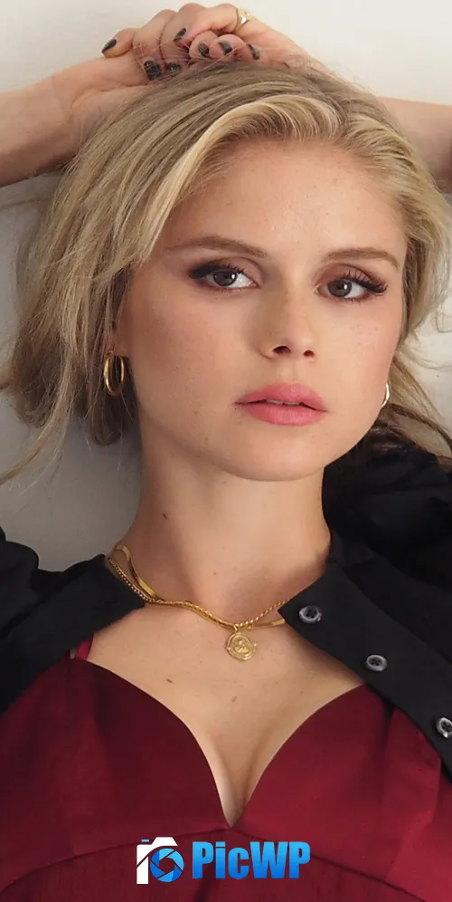 Erin Moriarty 3K Mobile Wallpaper