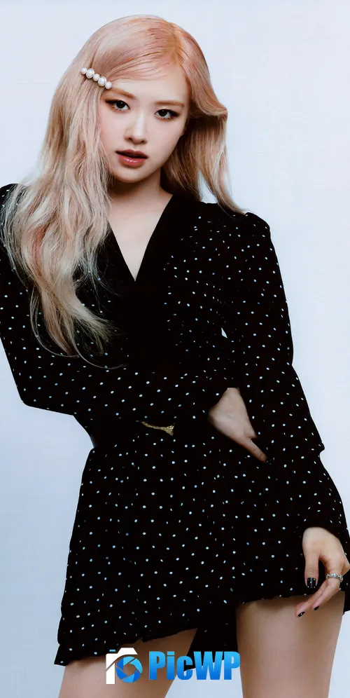Rose (Blackpink) Black dress 3K Mobile Wallpaper