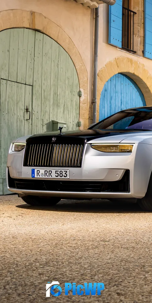Rolls-Royce Black Badge Ghost Aesthete 3K Mobile Wallpaper