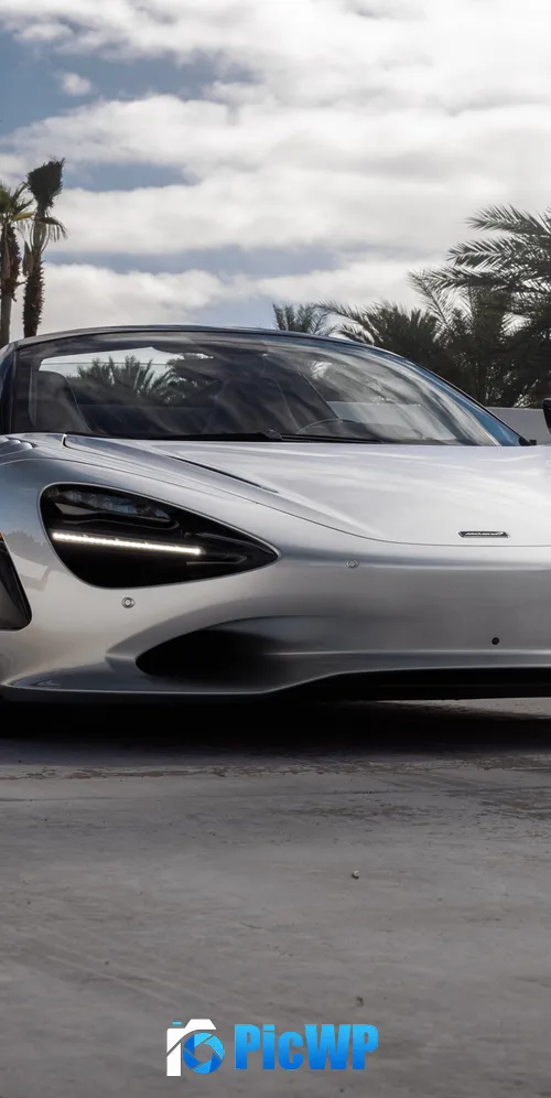 McLaren 750S Spider Supercar 3K Mobile Wallpaper