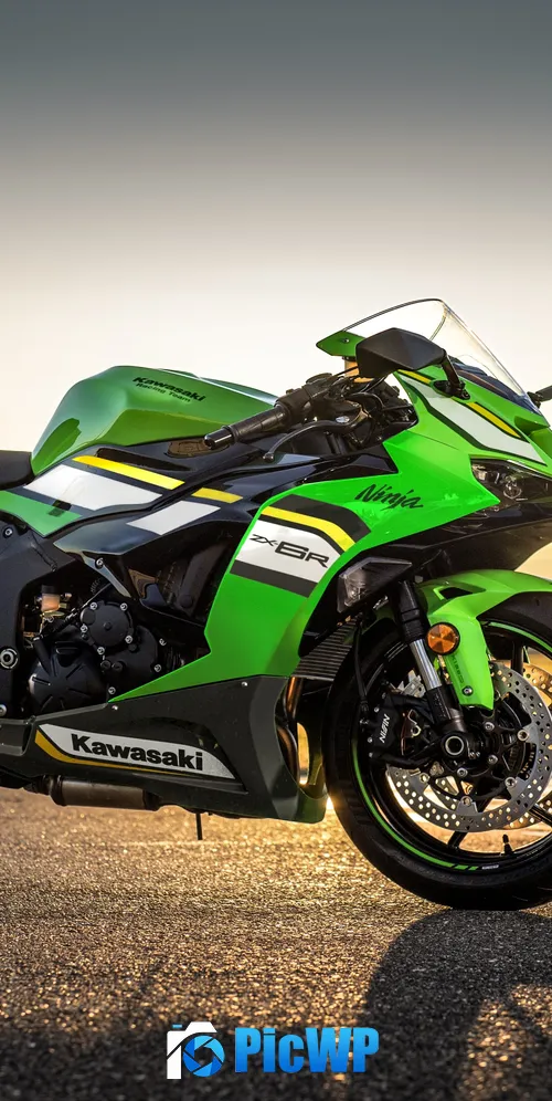 Kawasaki Ninja ZX-6R 2025 3K Mobile Wallpaper