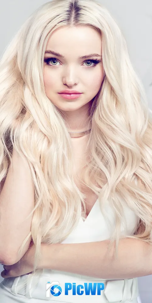 Dove Cameron 3K Mobile Wallpaper