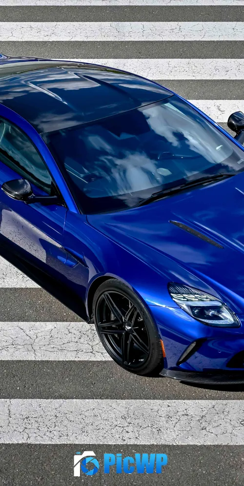 Aston Martin Vantage 2025 3K Mobile Wallpaper