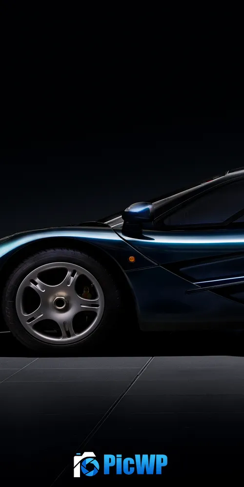McLaren F1 Sports car 3K Mobile Wallpaper