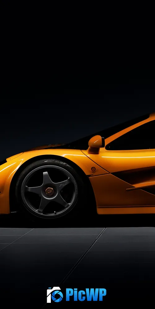 McLaren F1 3K Mobile Wallpaper