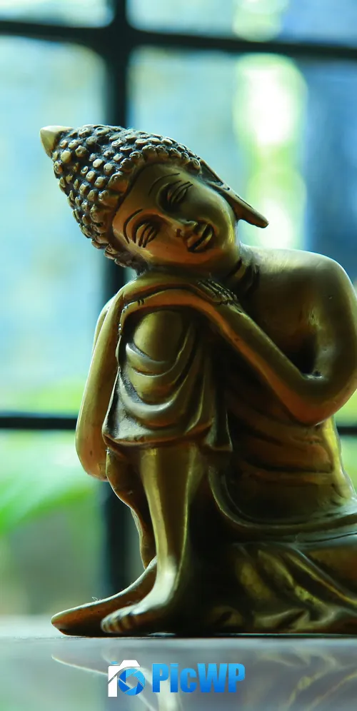Antique Buddha Idol 3K Mobile Wallpaper