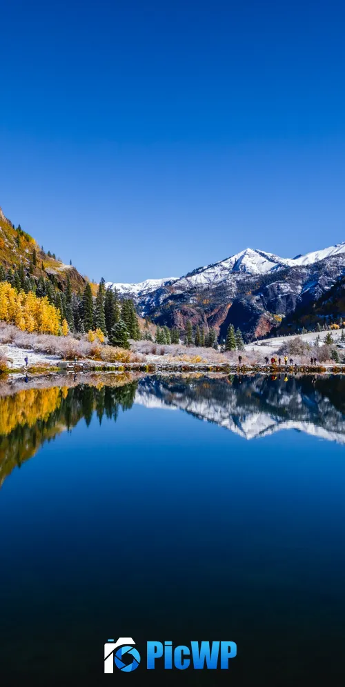 Crystal Lake Colorado 3K Mobile Wallpaper