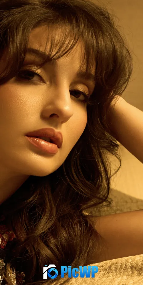 Nora Fatehi Warm 3K Mobile Wallpaper