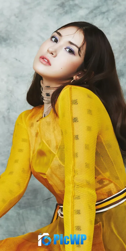 Jeon Somi Legend Magazine 3K Mobile Wallpaper