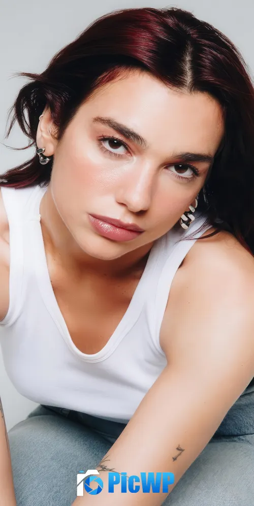Dua Lipa 2025 3K Mobile Wallpaper
