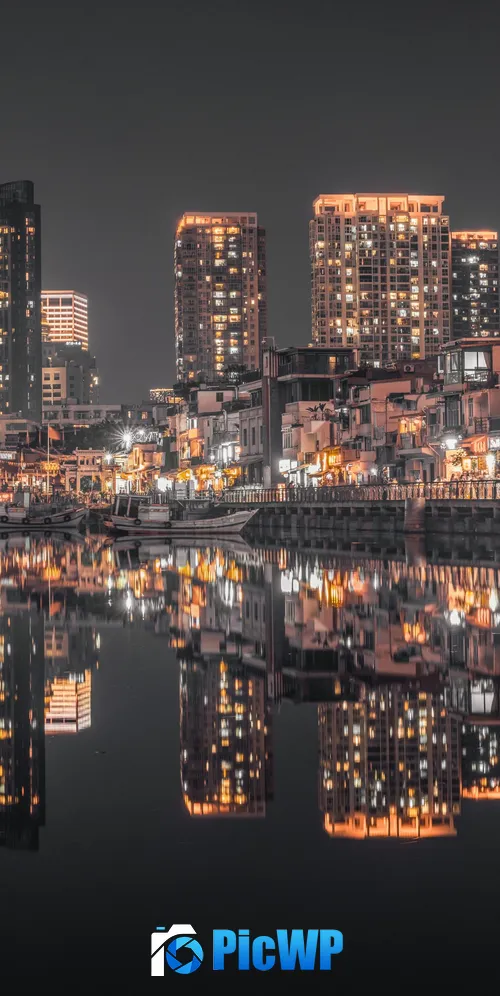 Hong Kong City Skyline Night 3K Mobile Wallpaper