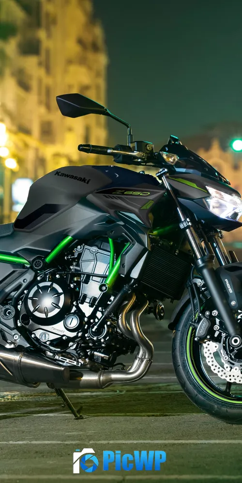 Kawasaki Z650 Modenas 3K Mobile Wallpaper