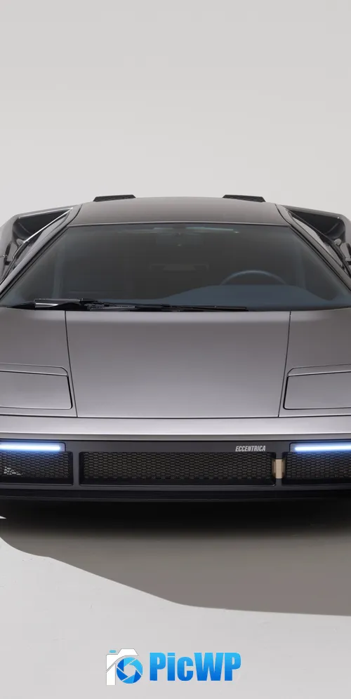 Eccentrica Restomod Lamborghini Diablo 3K Mobile Wallpaper