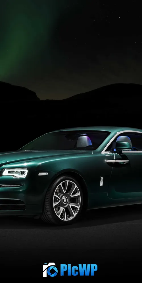 Rolls-Royce Wraith Aurora Borealis 3K Mobile Wallpaper
