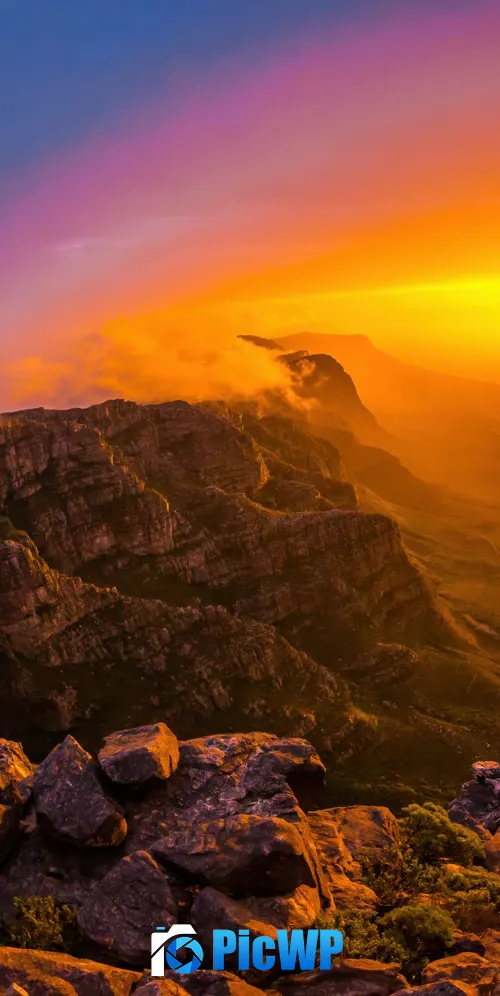 Table Mountain Sunset 3K Mobile Wallpaper