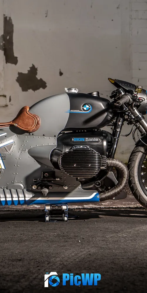 BMW R 18 Iron Annie 3K Mobile Wallpaper