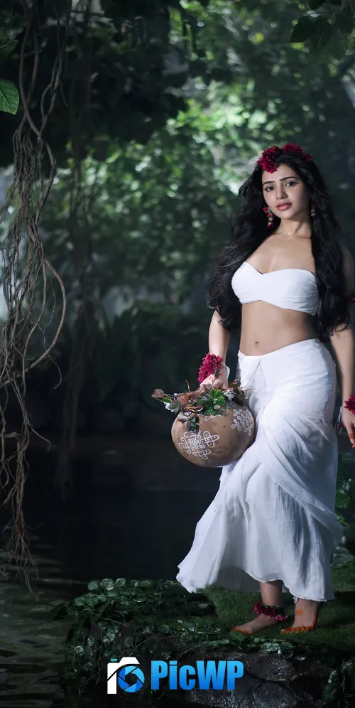 Samantha Shaakuntalam 3K Mobile Wallpaper