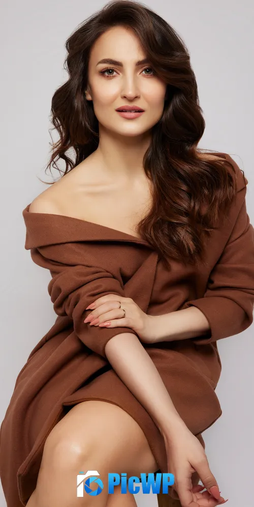 Elli AvrRam 3K Mobile Wallpaper