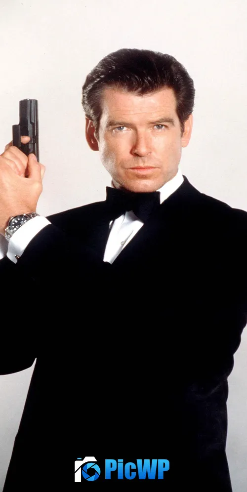 Pierce Brosnan James Bond 3K Mobile Wallpaper