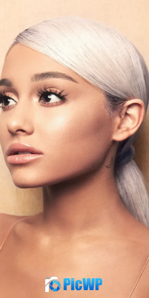 Ariana Grande Closeup 3K Mobile Wallpaper