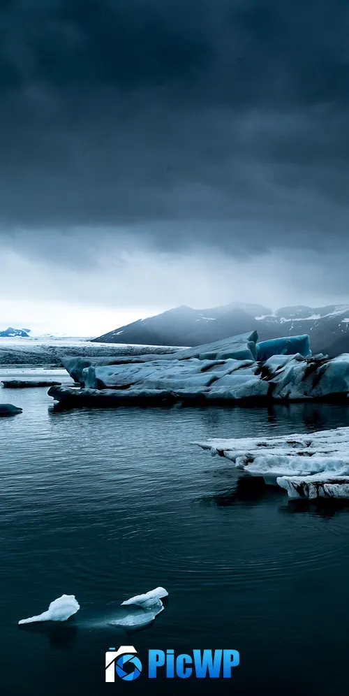 Glacial lake Frozen lake 3K Mobile Wallpaper