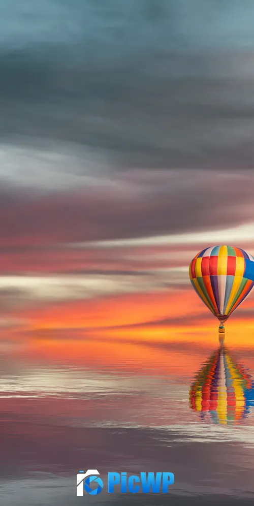 Hot air balloon Reflection 3K Mobile Wallpaper