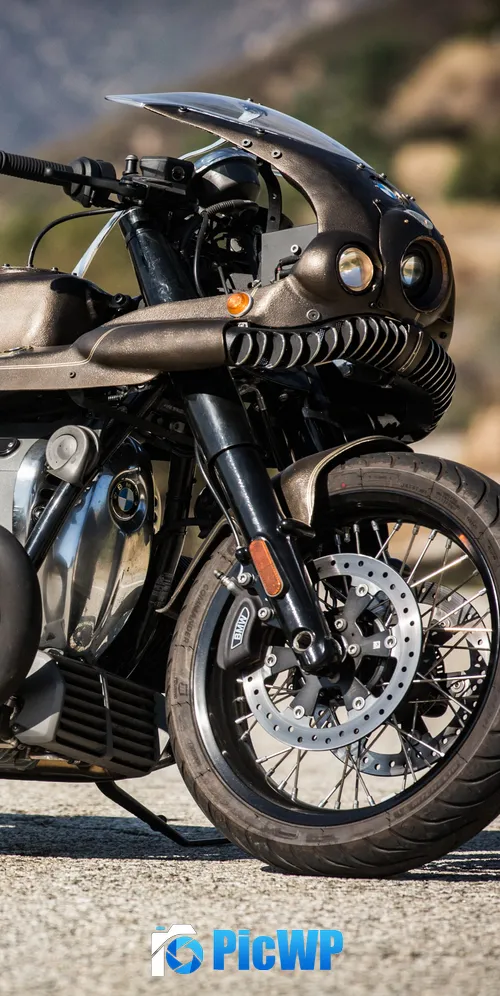 BMW R 18 The Wal Custom motorcycle 3K Mobile Wallpaper