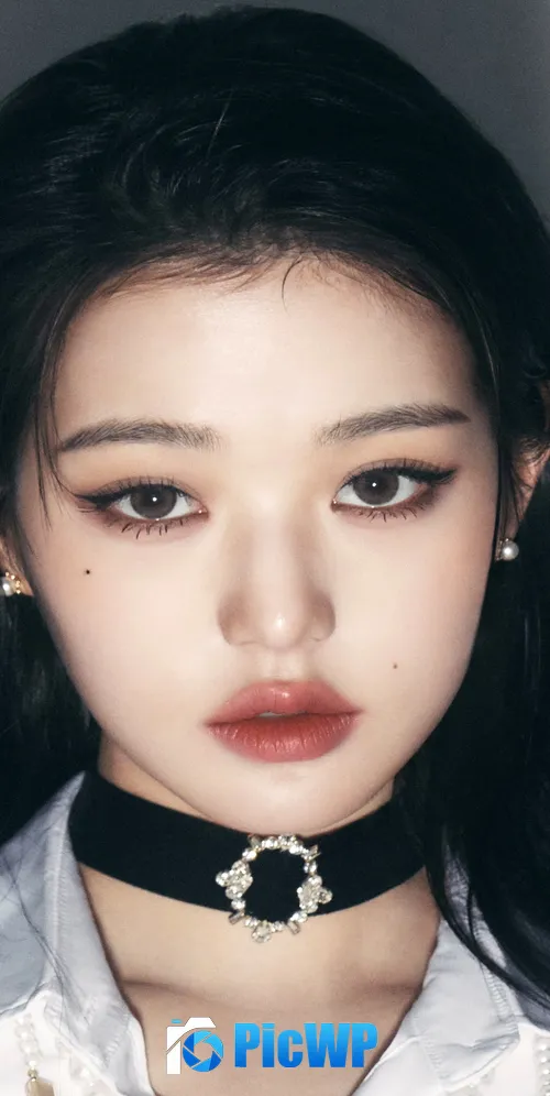 Jang Wonyoung (IVE) 3K Mobile Wallpaper