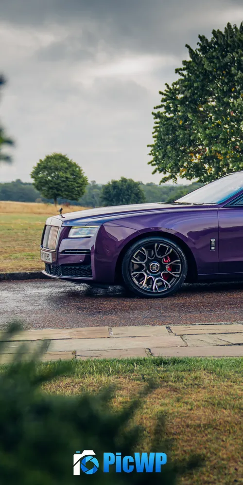 Rolls-Royce Phantom Series II 3K Mobile Wallpaper