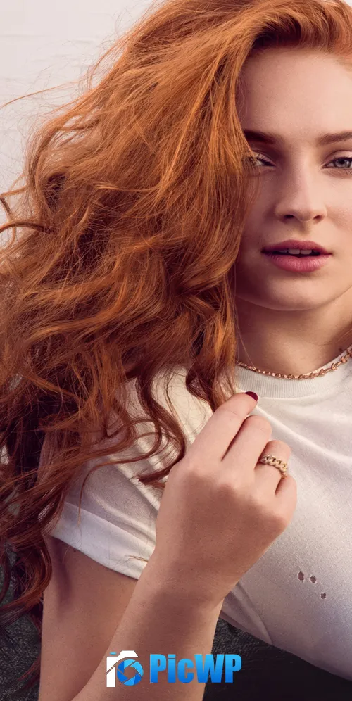 Sophie Turner Magazine cover 3K Mobile Wallpaper