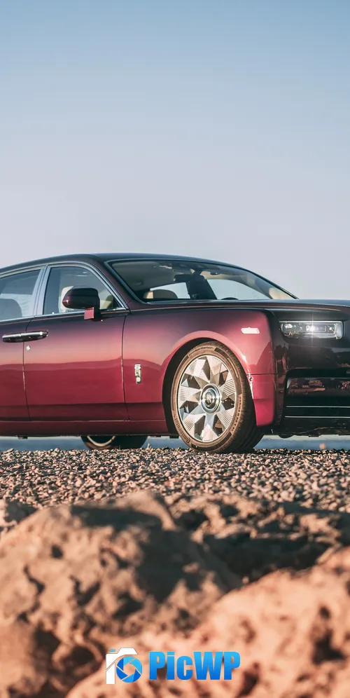 Rolls-Royce Phantom 2022 3K Mobile Wallpaper