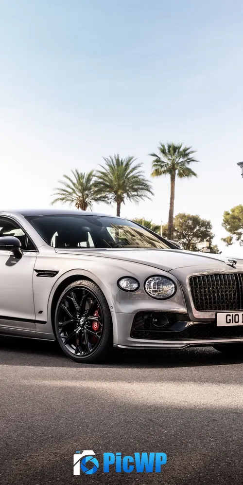 Bentley Flying Spur S Luxury Sedan 3K Mobile Wallpaper