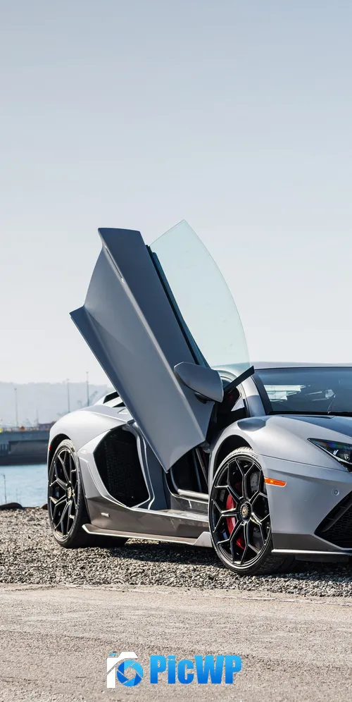 Lamborghini Aventador LP 780-4 Ultimae High Performance 3K Mobile Wallpaper