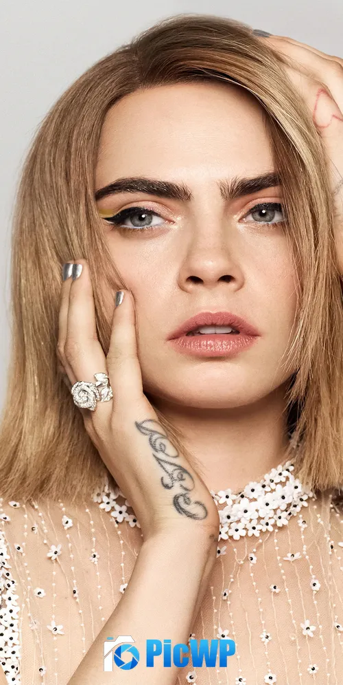 Cara Delevingne English model 3K Mobile Wallpaper