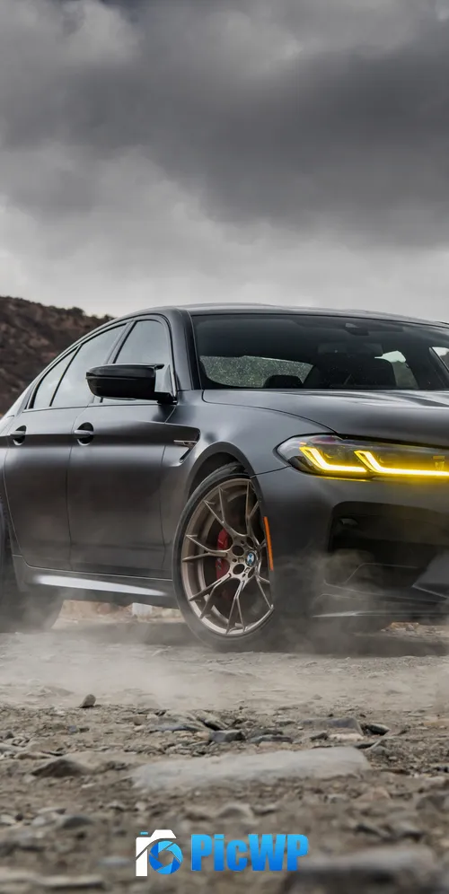BMW M5 CS 2022 3K Mobile Wallpaper