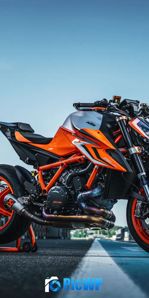 KTM 1290 Super Duke R EVO 2022 3K Mobile Wallpaper