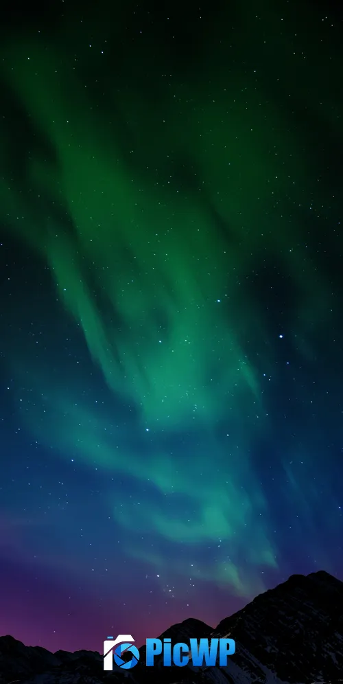 Aurora Borealis Scenic 3K Mobile Wallpaper