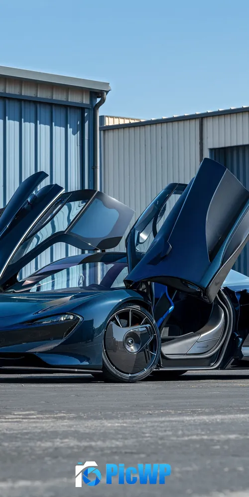 McLaren Speedtail Hybrid sports car 3K Mobile Wallpaper