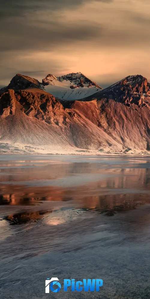 Vestrahorn Sunrise 3K Mobile Wallpaper