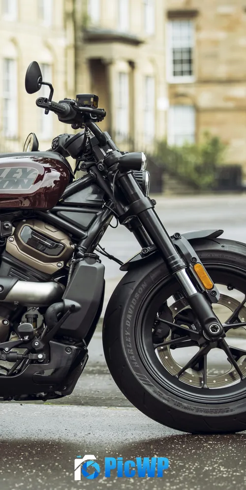 Harley-Davidson Sportster S Custom motorcycle 3K Mobile Wallpaper