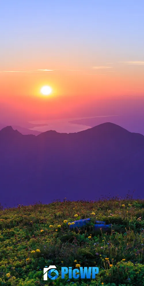 Rautispitz Sunset 3K Mobile Wallpaper