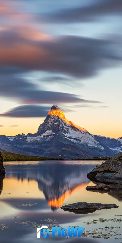 Matterhorn Lake 3K Mobile Wallpaper