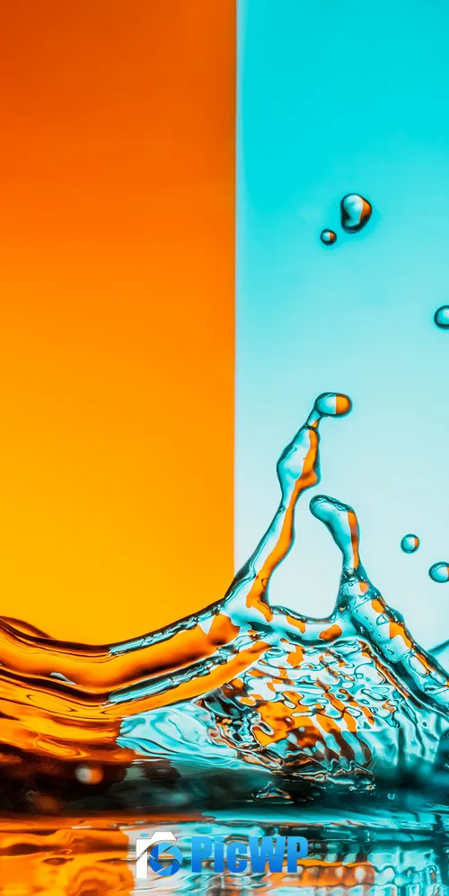 Splash Water 3K Mobile Wallpaper