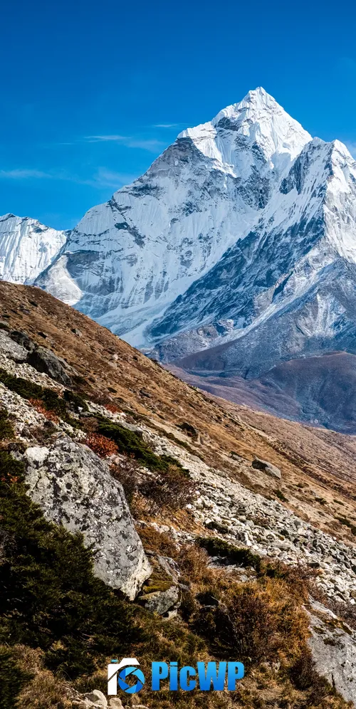 Mount Ama Dablam Nepal 3K Mobile Wallpaper
