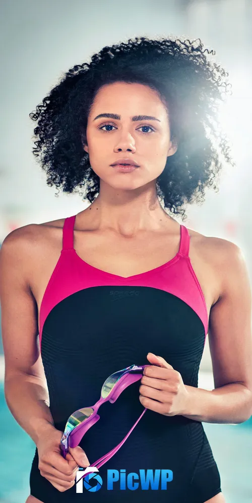 Nathalie Emmanuel Swimsuit 3K Mobile Wallpaper