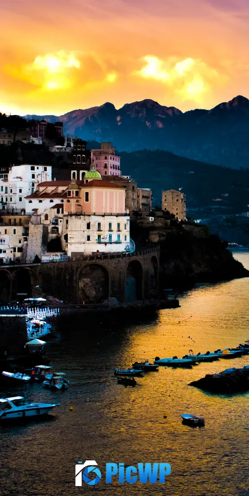 Tyrrhenian Sea Amalfi 3K Mobile Wallpaper