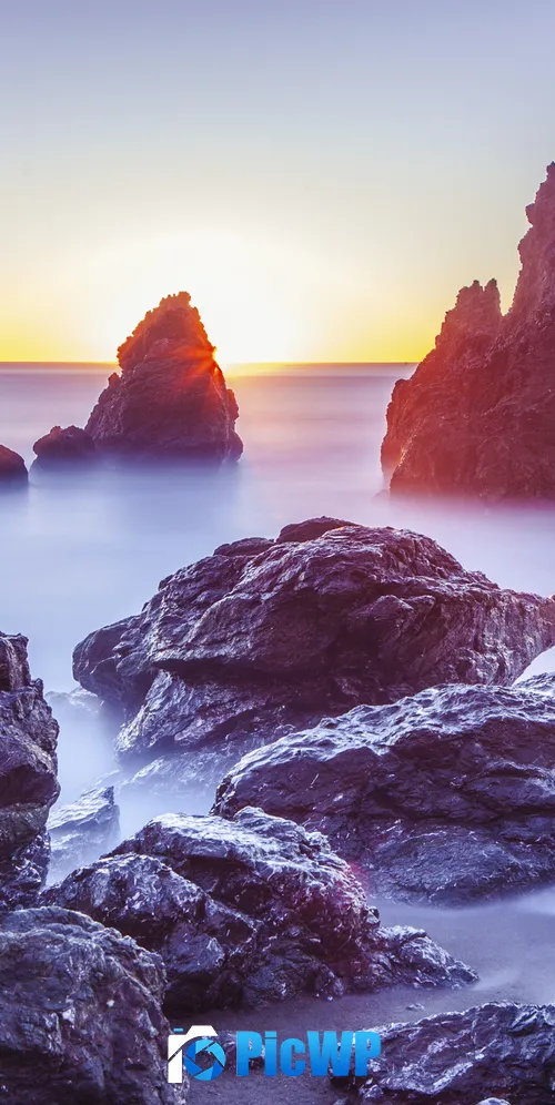 Rodeo Beach Marin Headlands 3K Mobile Wallpaper